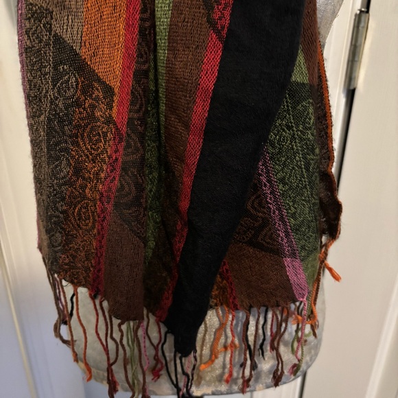 Sivana- Himalayan Yak Wool Wrap - Winterberry Extra Long, Wide Scarf/Wrap Soft - Picture 6 of 6